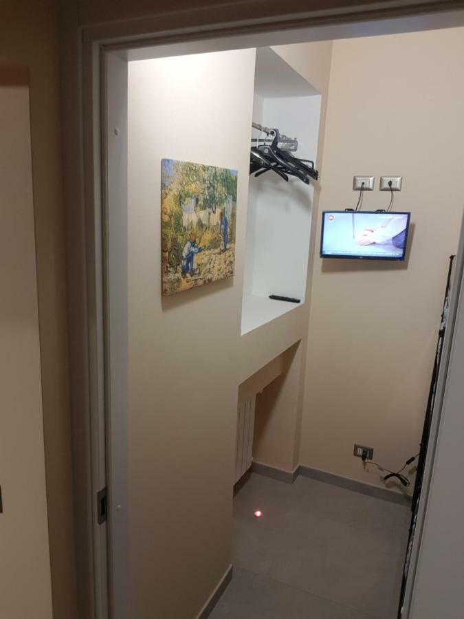 Suite In Milano Certosa Station Eksteriør billede